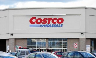 全球最大的会员制连锁零售商——Costco（NASDAQ：COST）